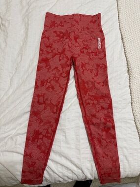 Gymshark  Red Camo  Leggings